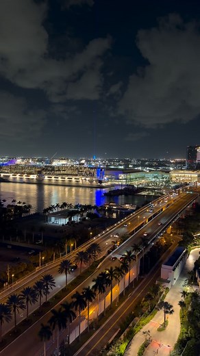 2.5K views · 180 reactions | First look at the Star Princess docked at Port Everglades. We will be onboard soon, follow along. To book a sailing, we suggest our travel agent sponsor, @meimousefantravel | Attractions Magazine | Facebook