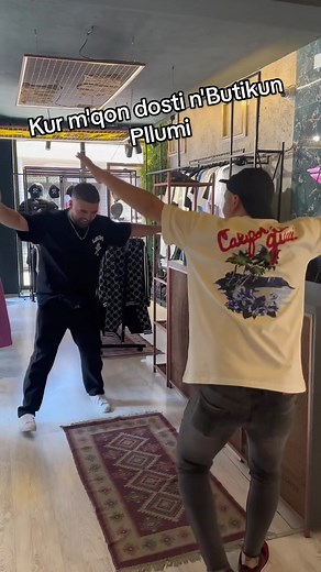 #butikupllumi #fyp #fly #trendy #viral #viraltiktok #CapCut #gjakova07 #kosova🇽🇰 #luizejlli #albania🇦🇱 #altintirona @ATDHE HASANI @Timihaxhibeqiri