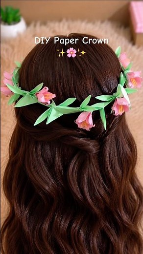 Easy Paper Crown Tutorial You Can Make Today #diy #craftideas #paperflowers