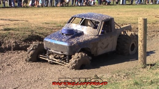 FAST TRUCK MUD BOG CLASS!!! #4x4life #trucks #mudding #mudtrucks #mudbogging #bountyhole #megatruck #rockwelloffroad | Rockwelloffroad.com