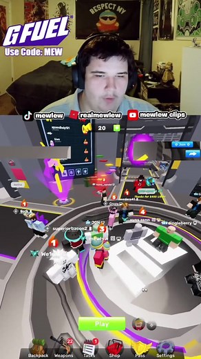 Mewlew vs We1rd: Roblox Showdown