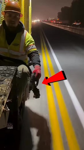 19K views · 43 reactions | Road Reflector Job | Pocana Mamba | Facebook