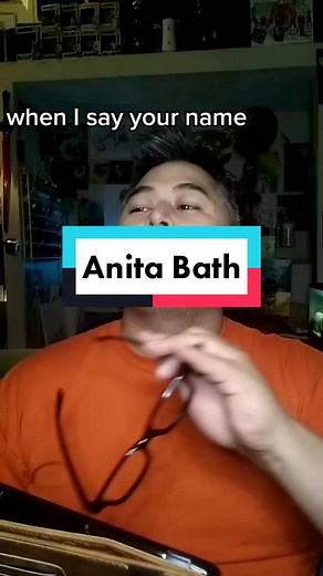 Moe's Tavern Prank Calls: Hilarious Moments from The Simpsons