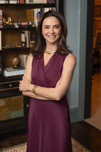 Reese’s Book Club on Instagram: "There's nothing like the power of community through book clubs. 🥹 Join us for the newest episode of the Reese's Book Club podcast, Bookmarked, to hear from the incomparable @JenniferWallace about her secrets to deep connection and purpose with her novel Mattering. Start listening now. New episodes drop every Tuesday!"