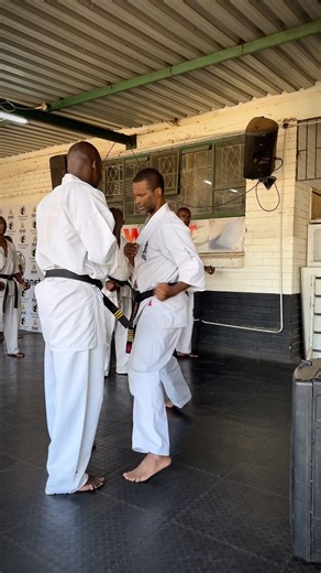 Kyokushin Karate Technique 🥋 | Perfect Your Defense Form & Reaction#Kyokushin #kyokushinkarate