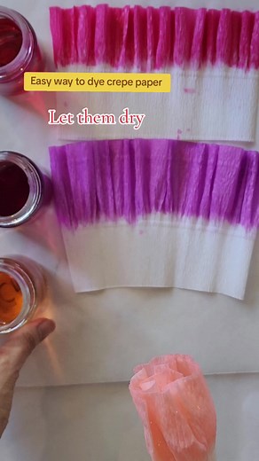 Easy Way to Dye Crepe Paper