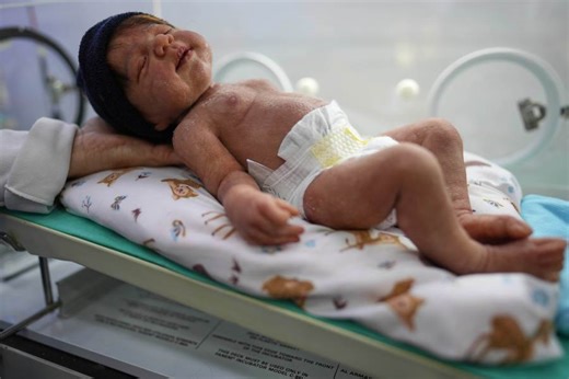 Realistic ‘reborn’ dolls surge in popularity in US