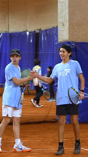 ProcessUS on Instagram: "🎾 Détection US 🇺🇸 Le 7 février 2026, ProcessUS et La French Touch Academy se déplacent à Asnières pour vous informer sur le projet US 🇺🇸 Si tu as 15 ans et plus, classé au moins 15/3, et que le projet universitaire t’intéresse, alors viens participer à une demi-journée de détection au tennis club d’Asnières ✨🎾 Au programme : 13H : ACCUEIL DES FAMILLES 13H30 : PRÉSENTATION DU PROJET US 14H - 17H : ENTRAÎNEMENTS TENNIS + PHYSIQUE 17H - 18H : ENTRETIENS D’ANGLAIS + TE