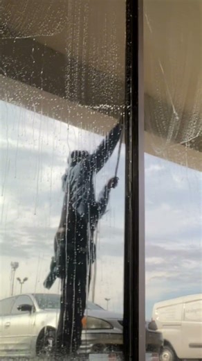You making cleaning windows look easy ! #windowcleaning #satisfying #fyp #shorts