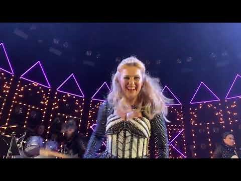 Six the Musical SYDNEY FIRST SHOW MEGASIX FRONT ROW