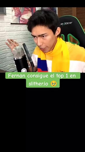 Fernan conquista el top 1 en slither.io