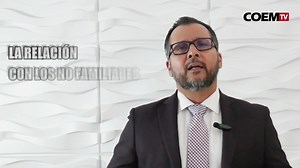 El tema del protocolo familiar en empresas familiares es una cuestión de suma relevancia y a menudo de complejidad. Esta herramienta no solo facilita la gestión así como el buen funcionamiento del negocio, sino que también ayuda a lo más importante en este tipo de entidades, mantener la armonía familiar. El momento oportuno para desarrollar e implementarlo es una decisión estratégica que puede determinar el funcionamiento o el fracaso en la transición generacional. Autor: Adrián Alfonso Paredes 
