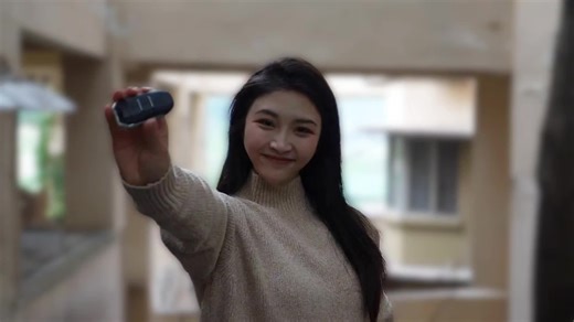 修勾搭子，萌宠随行 智控复古旅行家#赛科龙rt250e #踏板 #scooter #宗申 #赛科龙 #zongshen #Cyclone #motorcycle #复古摩托车 #中国制造 #madeinchina