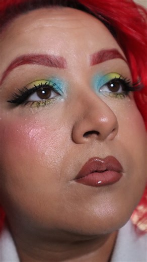 1.8K views · 15 reactions | Afraid of color? Don’t be!  I’ll show you how to pick shades that work for you! Tip: Don’t overwhelm yourself with a lot of color. Start with one choice and build a neutral eye with it. Place on inner corner do brighten your eye. #MakeupTips #ColorPop #BeautyHacks #GlowUp | Tamara Rodriguez Anaya | Facebook