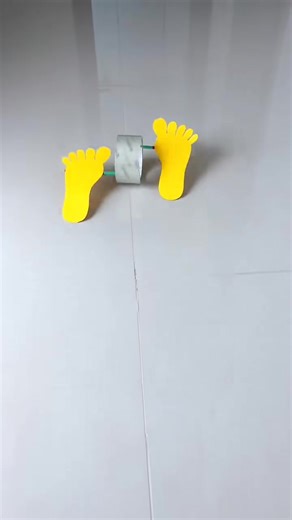 6.6K views · 22 reactions | Using straws and transparent glue to create fun invisible person crafts with children#ParentchildHandicraft #DIY #CreativeHandicraft #HandsonandBrainstorming | KTCrafts | Facebook