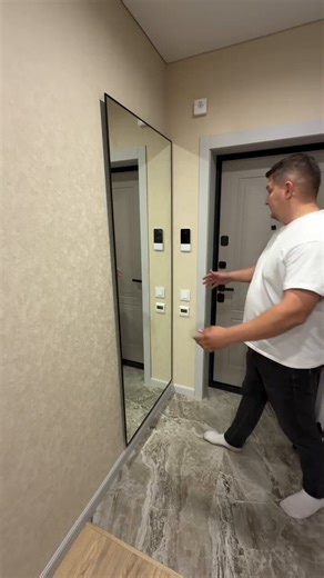 An innovative idea of using a mirror.