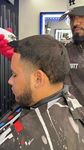 23K views · 4.3K reactions | Hightaperfade TUTORIAL GUARDA Y COMPARTE . : . . . . . . #virals #tendencia #tutorial #orlandofl #barberos | Brayan Polanco | Facebook