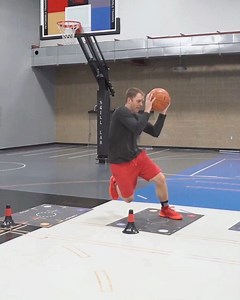4.7K views · 112 reactions | Euro steps come in many different forms. - Hero’s Euro utilized a partial first step to an extended step with his Euro action. - Either way, make sure you work on your Euro Step from different distances and angles. | I'm Possible Training | Facebook