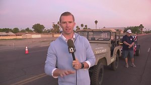 Man climbs down after 24 hours in downtown Seattle tree