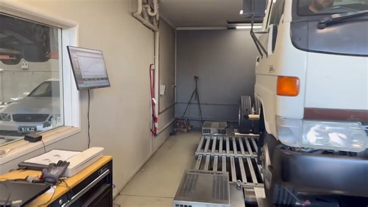 Goleby's Parts on Instagram: "Some final runs on our new 1JZ Dyna work truck. It runs one of our Goleby's Parts 800hp 1jz vvti engine packages with @kelfordcams 260/260 camshafts and upgraded billet main caps @turbosmarthq 5862 vband .82 turbocharger, 50mm wastegate and a 6boost manifold @haltech Ecu, IC7 Dash, keypad and Ti4L transmission controller for the Gilroy's Race Transmissions 4L80E Bosch Motorsport Australia 1650cc injectors, Syltech and Bosch sensors, and twin 460lph Walbro fuel pumps