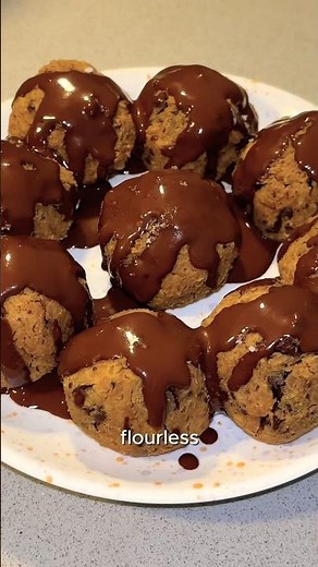 Healthy Flourless Chocolate Chip Cookies 🍪❤️ #healthy #cookies #recipe