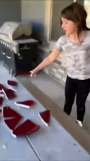 Teenage Girl Smashes Mom's New Dinner Plates!