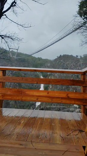 cascata das Aguieiras passadiços do Paiva Município de Arouca Arouca Geopark UNESCO | cabradomonte.trail