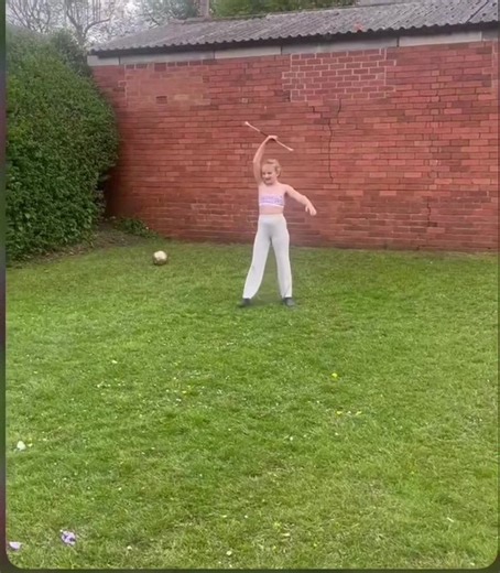 Our tiny member darciemaye smashing her 2 spin roll! 🔥🌟 #baton #twirling