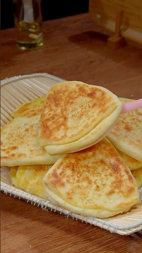 4 ingredients. Easy and yummy pancake recipe. How to make pancake. 30 minute simple & fast recipe