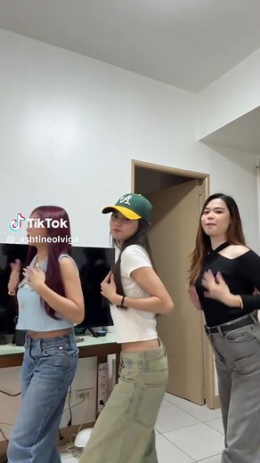 Easy TikTok Dance Steps to Follow