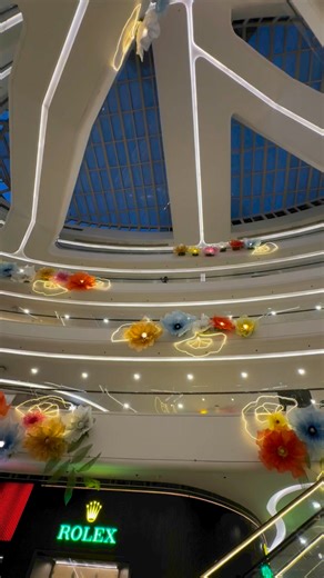 Nighttime just hits different ✨ experience summer in full bloom at The Podium 🌸 Mall hours: 10am-10pm | The Podium