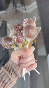 101K views · 1.3K reactions | 2-ingredient cake pops? YES PLS! Ultra moist, delicious and EASY, this is the best homemade cake pop recipe you’ll find. Recipe link in comments! Cooking with Karli #cakepop #foodies #starbies #homemade #easyrecipe #foodblogfeed #recipeshare #sweettooth #homemadedessert #desserts #party | Cooking with Karli | Facebook