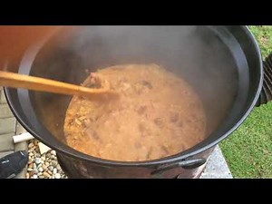 Kapustnica - traditional slovak soup. Капустница - традиционное первое блюдо в Словакии.