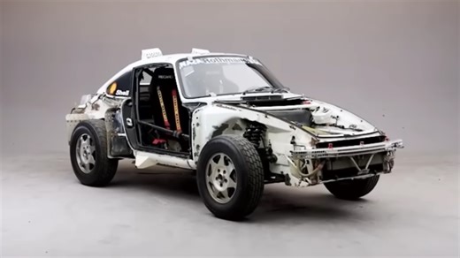 Watch the Porsche 959 Dakar Legend Get Torn Apart and Rebuilt