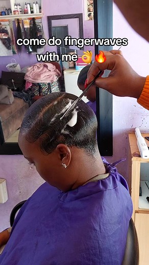 Learn to Create Stunning Fingerwaves