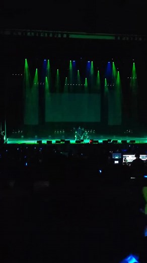 Wang Zihao was covering Lit by Lay on his Fanmeeting today 🔥🔥🔥 Zihao said he chose to perform LIT because it’s very meaningful to him. It was the first song Lay gave him the opportunity to perform on stage after he joined CEG. Op also said that we can really see how much zihao respects Lay 🥰 #AlwaysWithWANGZIHAO #WANGZIHAO #ZIHAO #LEVI #LEVIWANG #왕즈하오 #王子浩 #ワンズハオ #ワンツーハオ #ズハオ #Xiàngrìkuí #zaomei #fyp #foryou #foryoupage #fypシ