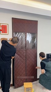 796K views · 4K reactions | Insulated magnetic curtain for door #magneticcurtain #insulatedcurtain #doorhack #hometech #wintertips #summerready #diyhome #homeupgrade #curtainhack #heatinsulation #coolhome #smartliving #gadgetsforyou #viralhomehack #trending #shorts #reels #foryou #explorepage #lifehack | AmeWhere | Facebook