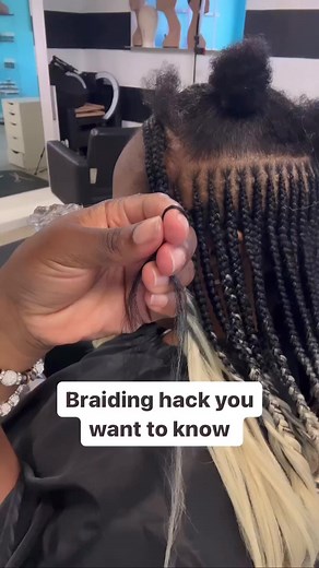 This is an amazing hack to keep your braids in place and avoid spaces! 😍 🎥 credit: @iamlancyd (braider & educator based in Vero Beach, Fl. Go check her out!) Follow @braidhairstyles_com for daily braids inspo, tips, tutorials and more 💗 #braidstyles #feedinbraids #twostepbraids #protectivehairstyles #braidshack #braidstutorial #floridabraider #verobeach #verobeachbraider Visit braidhairstyles.com for more inspiration. | braidhairstyles_com