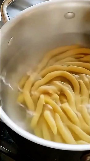 Boiling Pasta Flow 🍝 Rolling Water & Steam