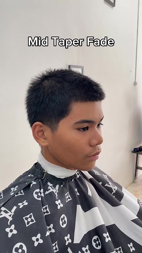 Learn the Perfect Mid Taper Fade Technique for Trendy Haircuts