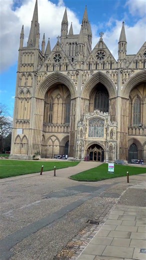 4K | 1500 years old Cathedral of England | Life in UK #simplechurch