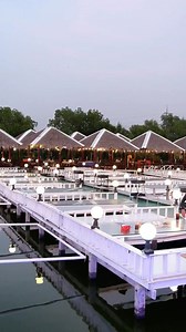 1.9K views · 255 reactions | กุ้งมังกรสดๆ เป็นๆ ซีฟู้ดสดๆเป็นๆ...