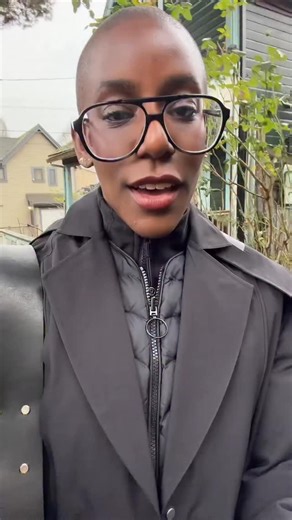 Last minute shopping? These are some of Vancouver’s one-stop-shops to check off everyone on your list 🎁📋 • @oldfaithfulshop • @shopmakers_kitsilano • @walrushome • @welksonmain • @gatleyoncommercial 🎥: @shar.la | Destination Vancouver