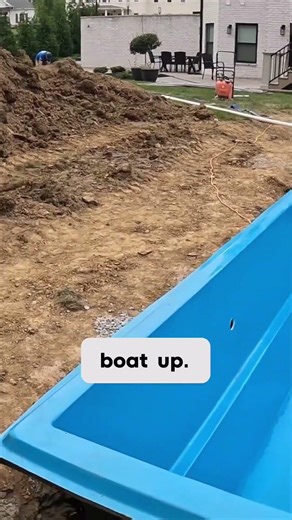 Is This Pool Shell About to Crack?