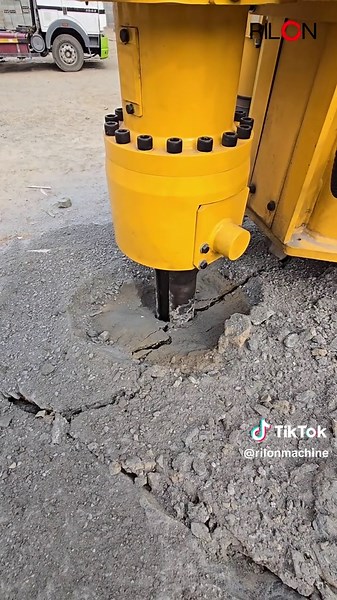 Rilon Rock Drill and Splitting Machine Attachments #rockdrilling #rocksplitting #excavator