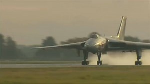 LAST VULCAN VIDEO EVER: You won't see this again. Britain's last flying Vulcan made its final trip to the skies yesterday 28/10/2015 | I Am Proud To Be British