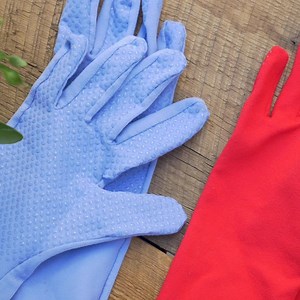 1K views · 687 reactions | Introducing your new favorite gardening gloves, perfect for any garden lover or green thumb.  These high-performance gardening gloves boast robust grip and unimpeded dexterity, with a comfortable yet protective ultra-thin fit. And now, subscribe to save 15% on your first purchase. | Grommet | Facebook