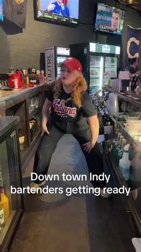 Downtown Indy Bartenders Preparing for Service