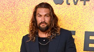 Jason Momoa Shaves Off His Hair for a Cause
