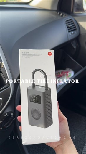 Lagi akong may dala nitong Xiaomi Portable Electric Air Compressor sa car ko☺️ #caressentials #carmusthaves #roadsafety #drivingtips #driving #tiktokfinds @Mi Online Mall